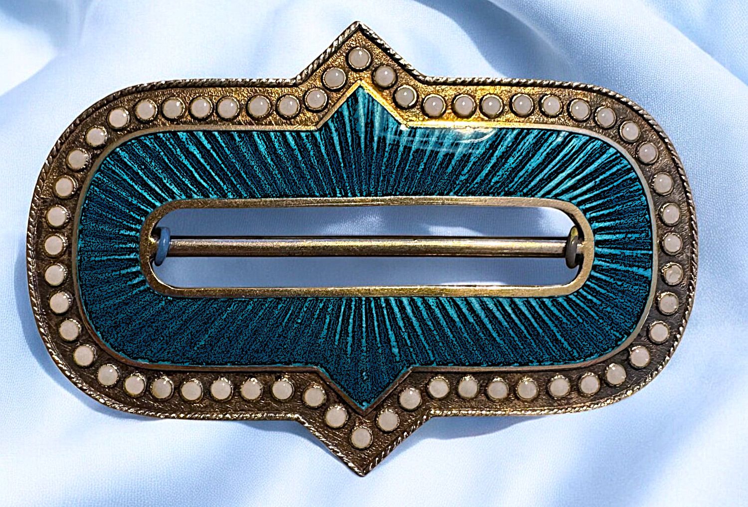 An exquisite 1 piece silver and Guilloche enamel Buckle!