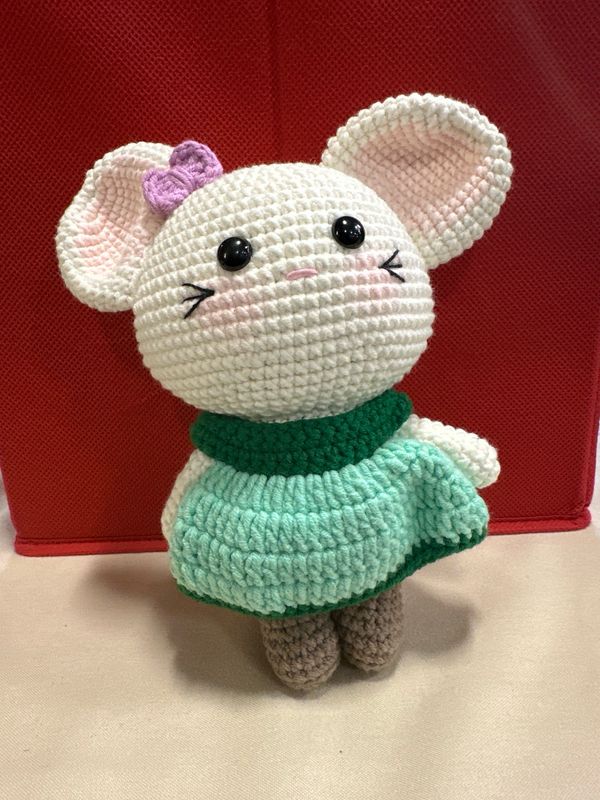 Miss Rodent In Dress