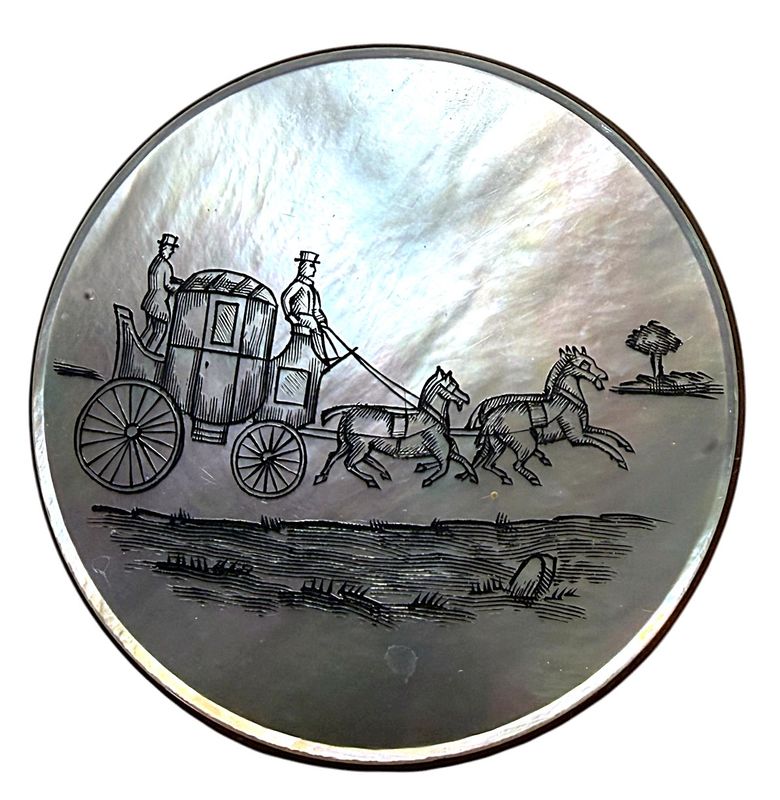 AN EXTRA LARGE COACHMENS PEARL IN METAL BUTTON