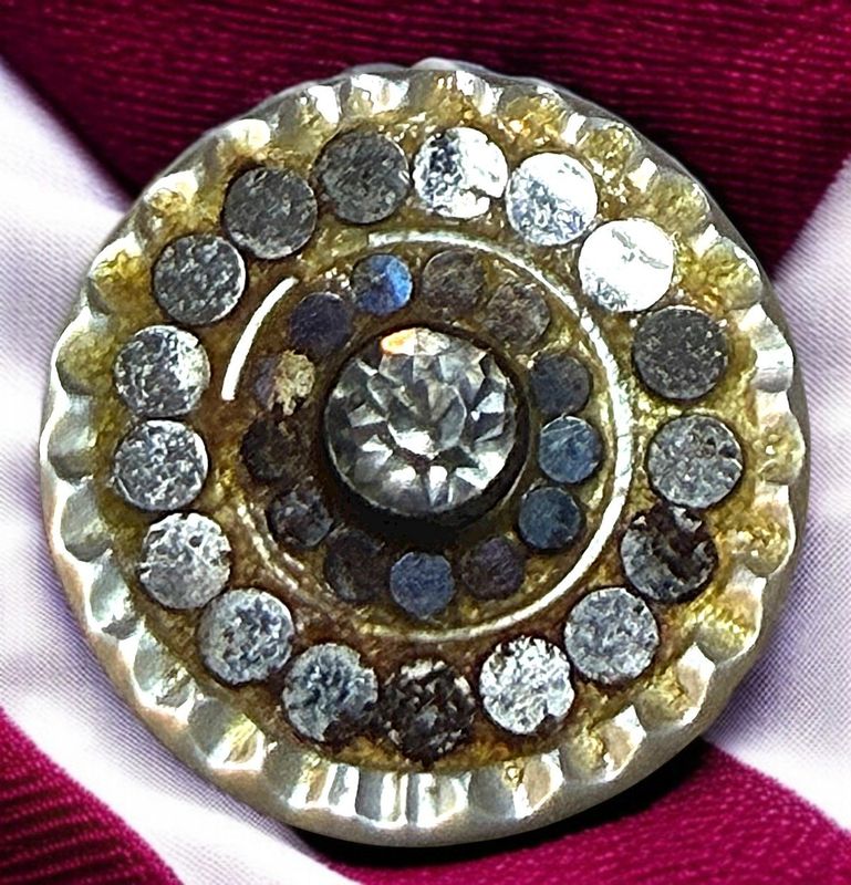 A scarce small size 18th C. Pearl button!