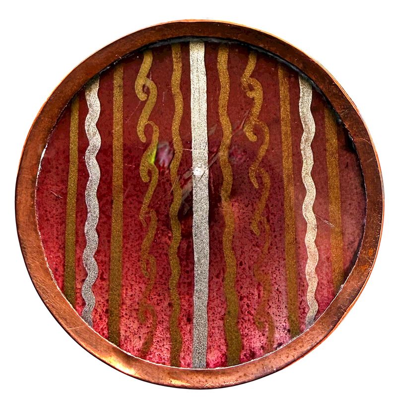 A scarce early 18th century under glass button!