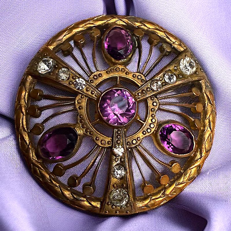 A 19th century stunning glitzy button!