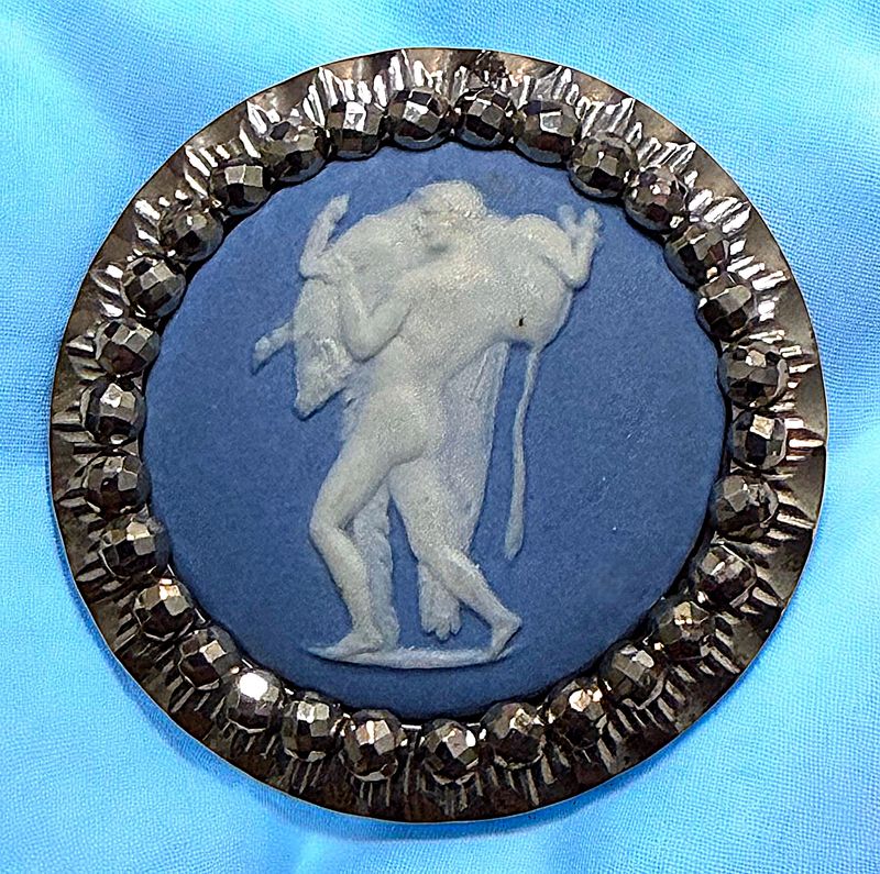 A detailed and wonderul large 18th Century Wedgewood and steel pictorial button!