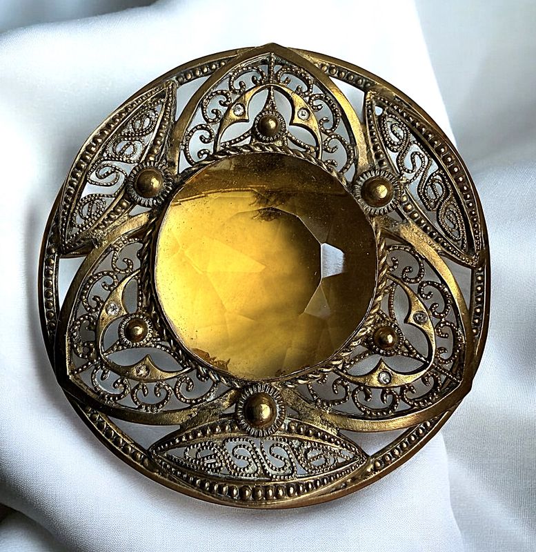 An exquisite extra large genuine GAY 90 button!