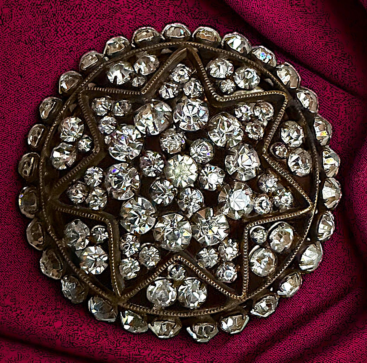 A very unusual paste jewel button!