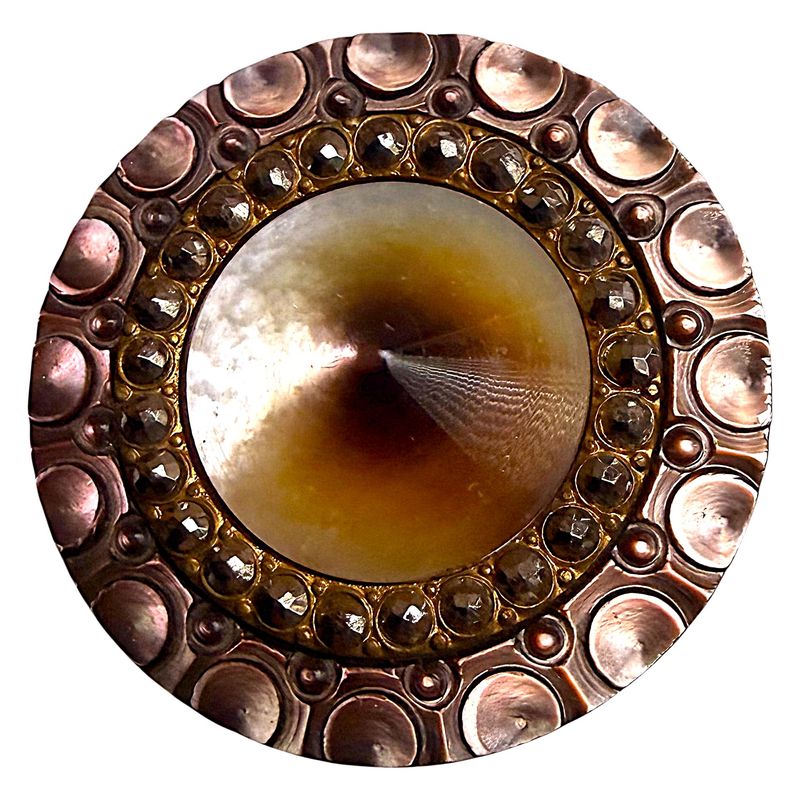 A LARGE DIVISION ONE 3 MATERIAL PEARL BUTTON