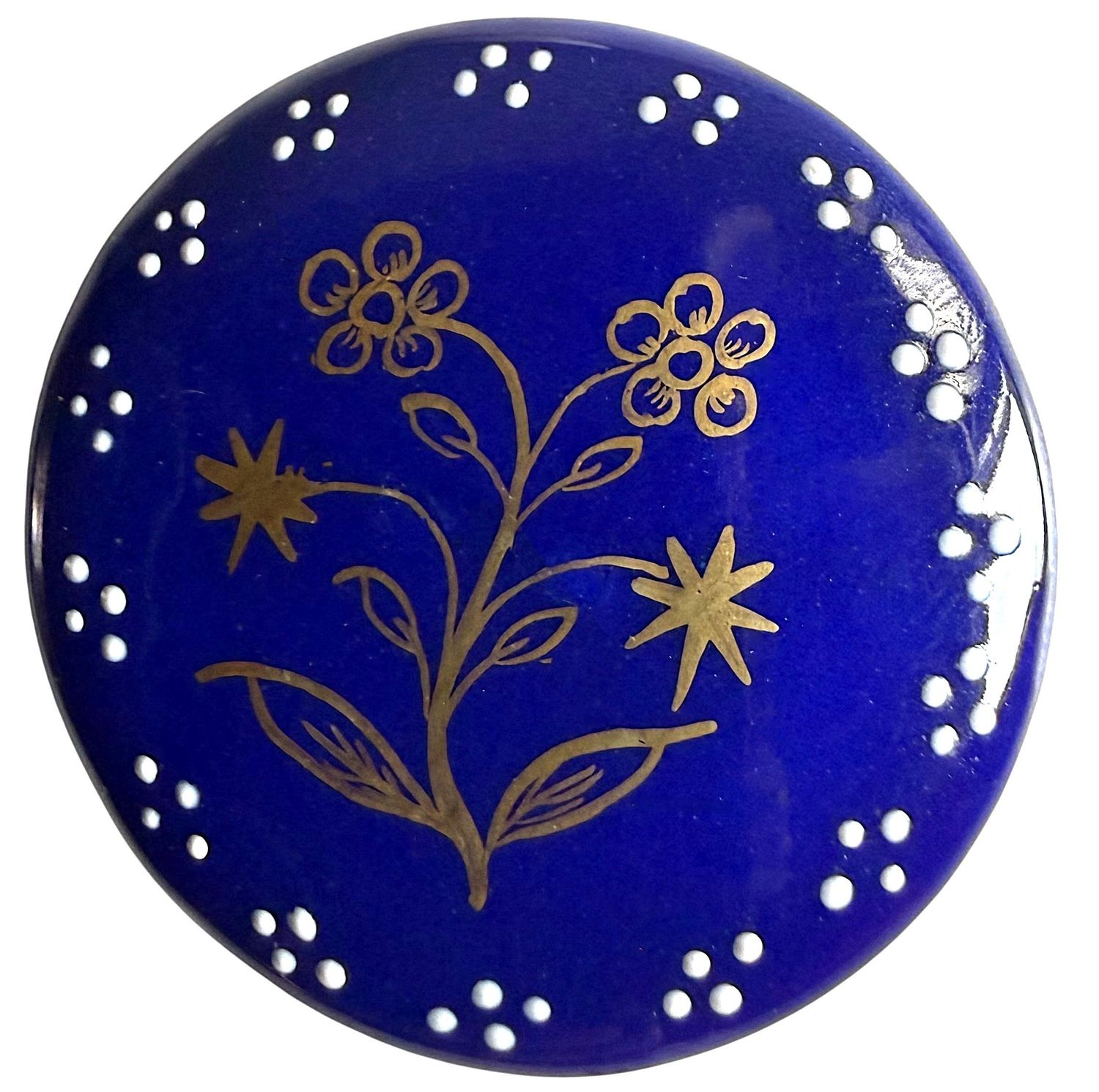 A wonderful 18th century enamel pictorial button