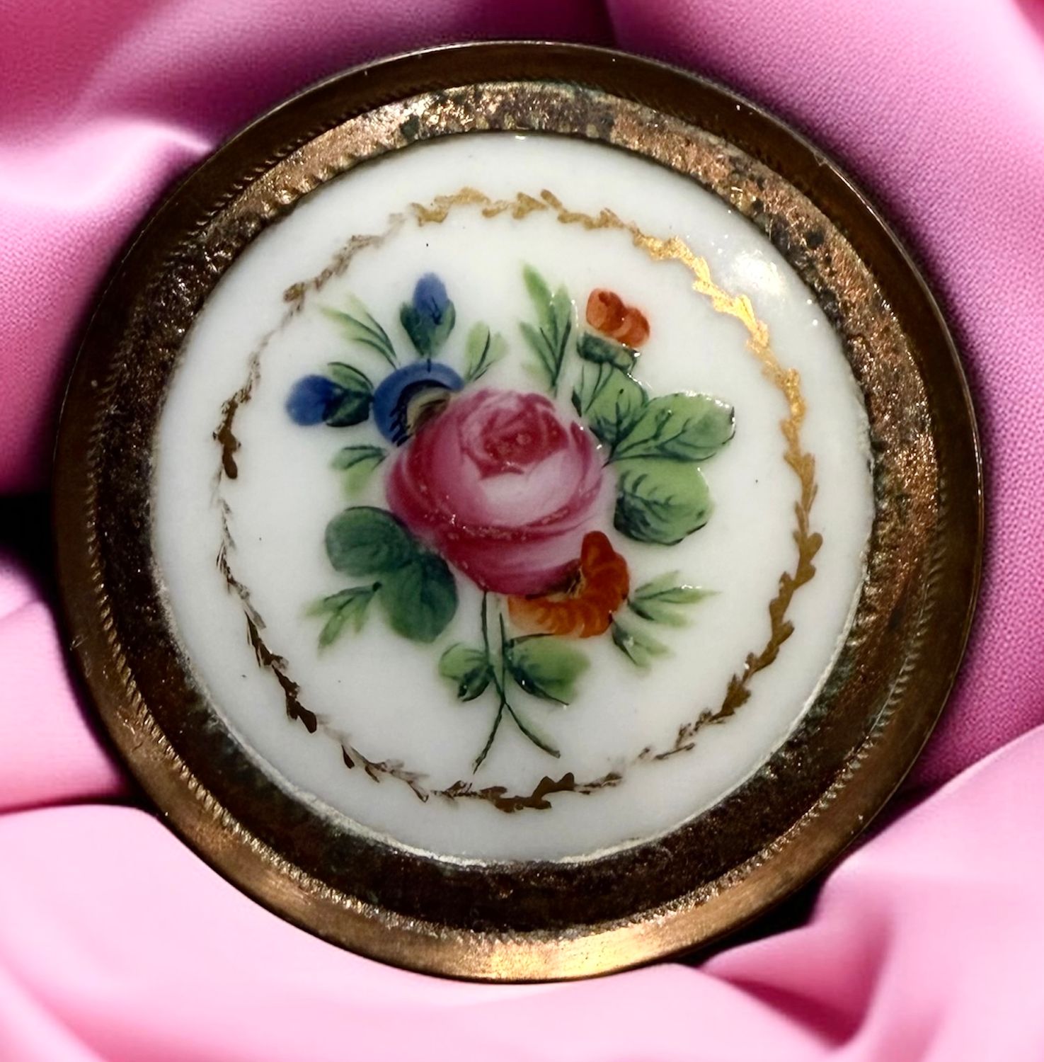 A gorgeous large hand painted 18th century Porcelain in metal button!