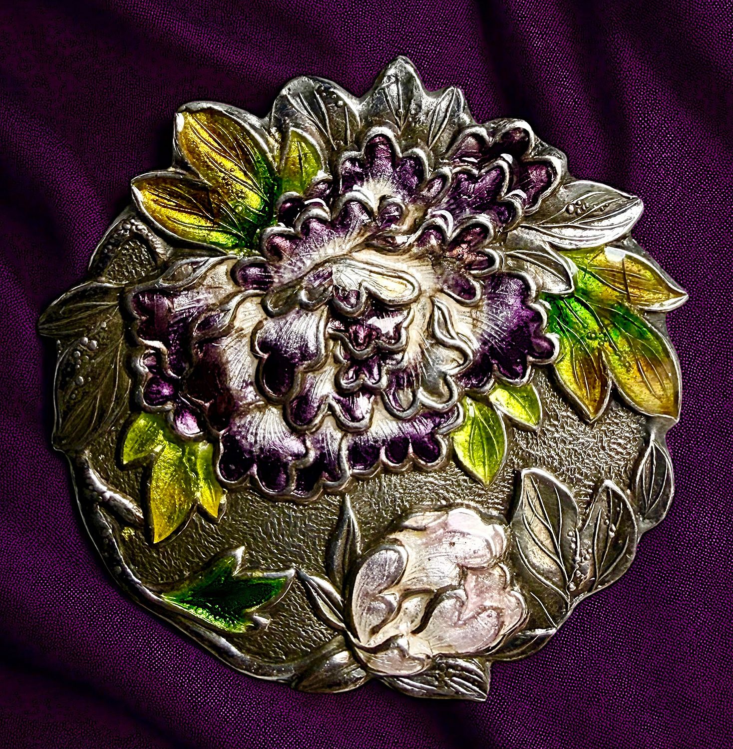 A stunning 19th century Japanese silver and enamel button!