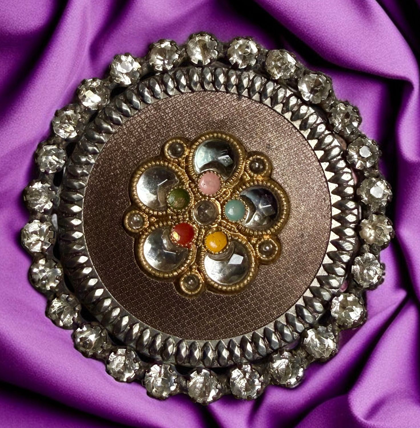 A  nice late 18th century Victorian push up button!