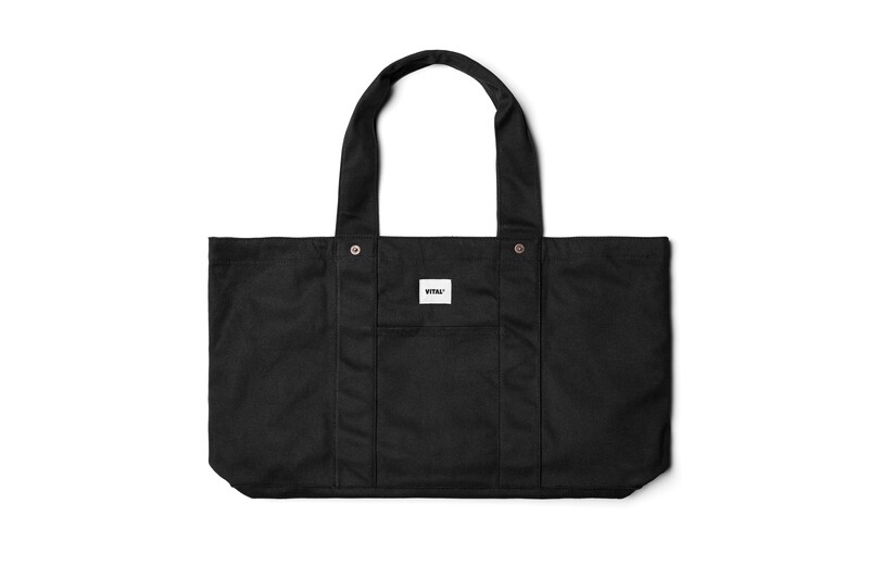 VITAL TOTE BAG - BLACK