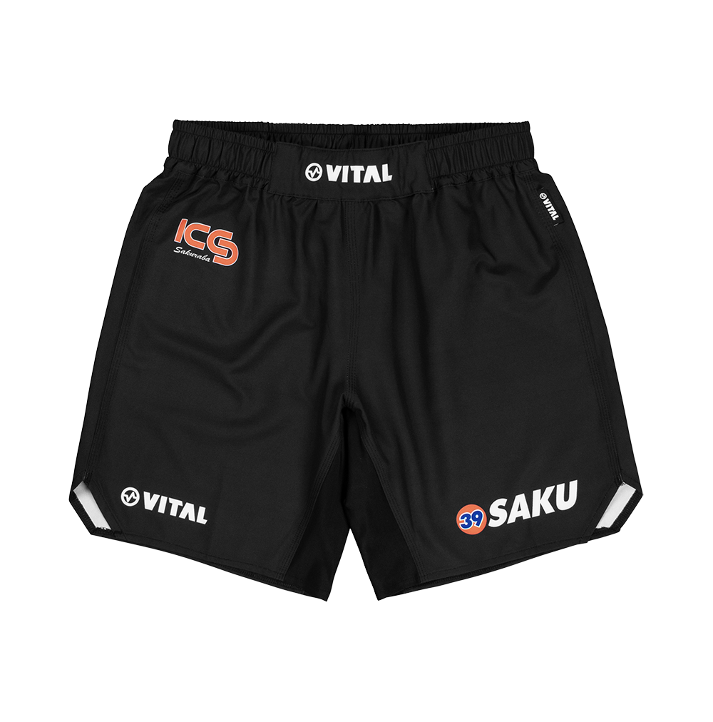 39 SAKU X VITAL SHORTS (BLACK)