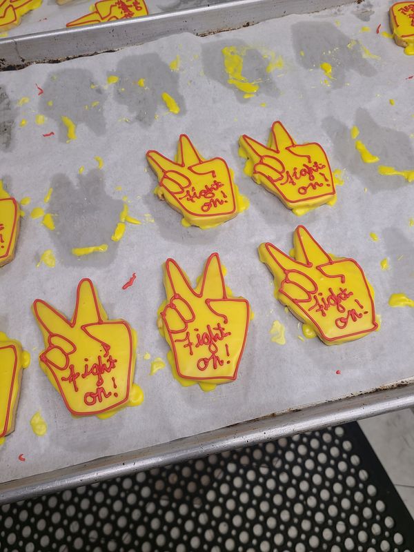 ​Decorated Cookies (regular sized/large)