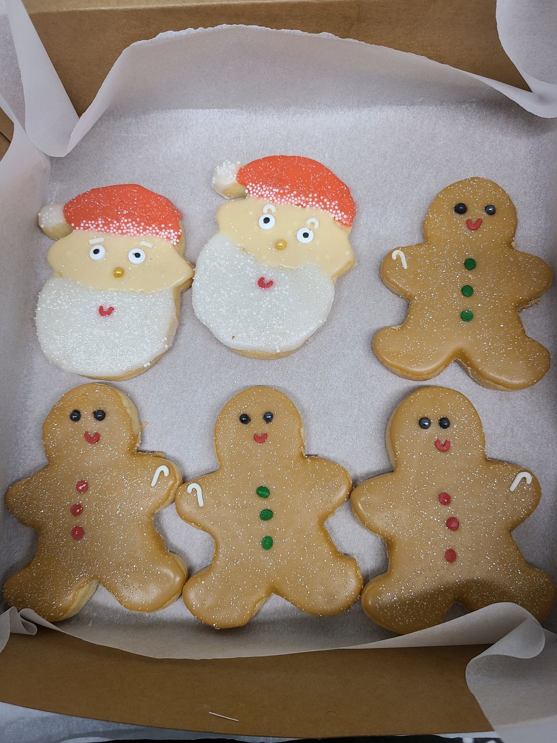 ​Decorated Cookies (regular sized/large)