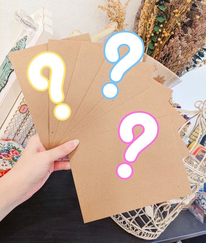 8 Mini Print Mystery Package!