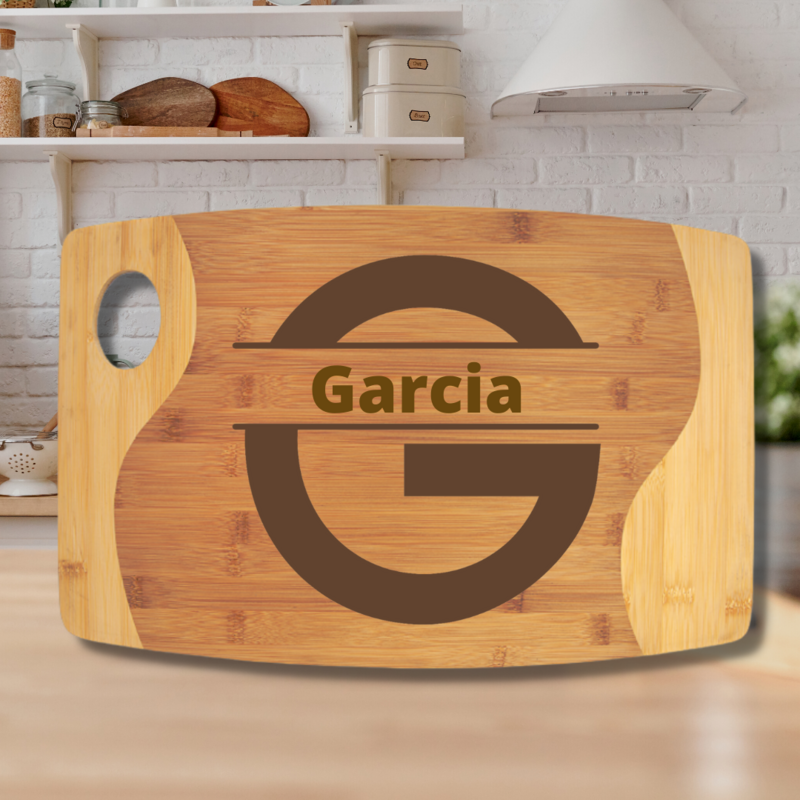 Cutting Board w/ handle - Name Initial Design