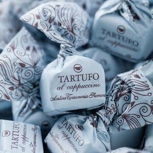 Greenomic, Tartufo Cappuccino, Schokoladentrüffel aus dem Piemont, Stück
