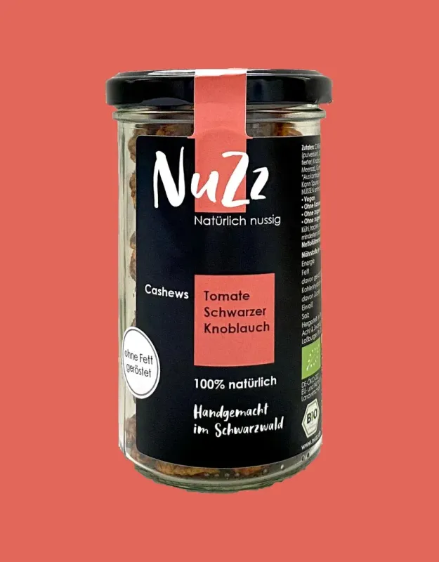 Nuzz, Geröstete Bio-Cashews mit Schwarzem Knoblauch und Tomate, 120g im Glas Grundpreis: €54,17 / Kilogramm Nuzz, Geröstete Bio-Cashews mit Schwarzem Knoblauch und Tomate, 120g im Glas Grundpreis: €54,17 / Kilogramm