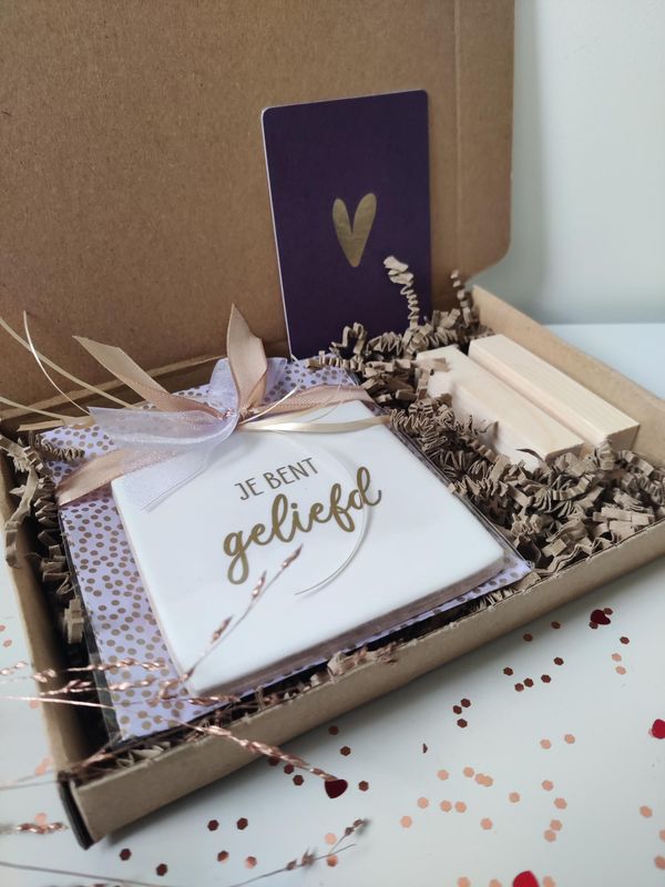 IETS LIEFS DOOR DE BRIEVENBUS