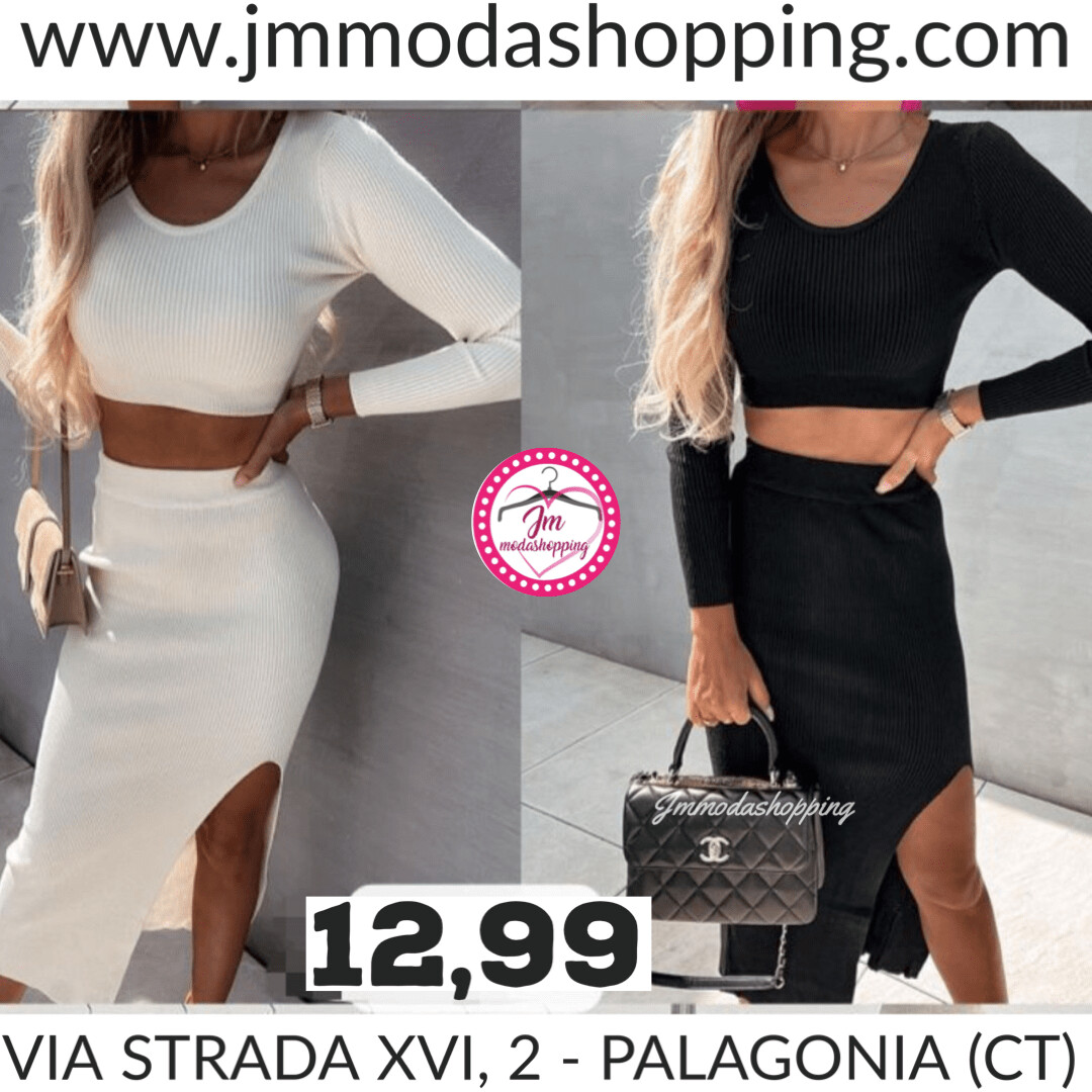 Coordinato maglia e gonna con spacco