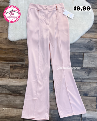 Pantalone rosa a zampa