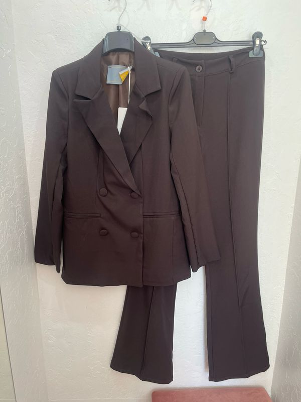 Tailleur Paola marrone