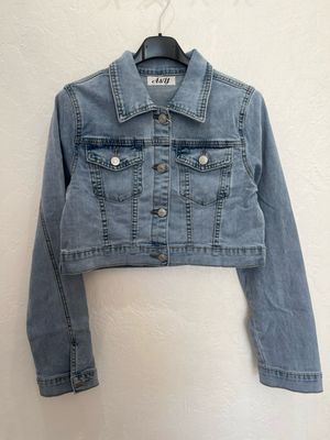 Giacca crop di jeans Irene