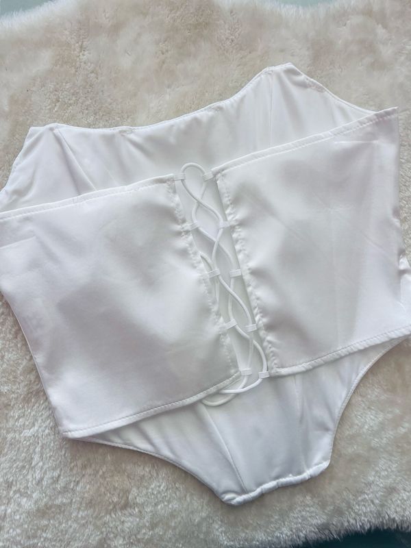 Corpetto simil raso Lorena bianco