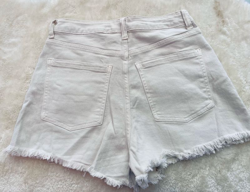 Pantaloncino in denim beige