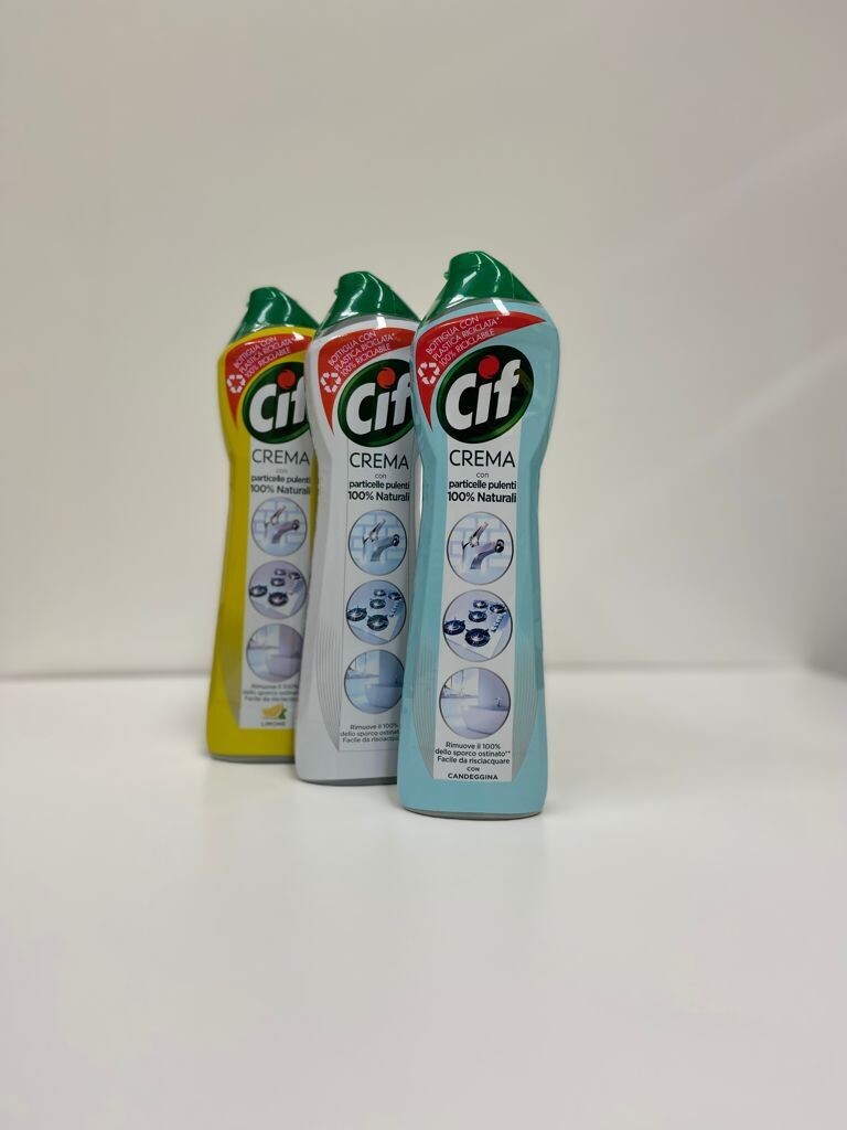 Cif CREMA con particelle pulenti 100% Naturali