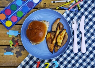 Young Cheff Herby Chicken Burger Young Cheff Herby Chicken Burger