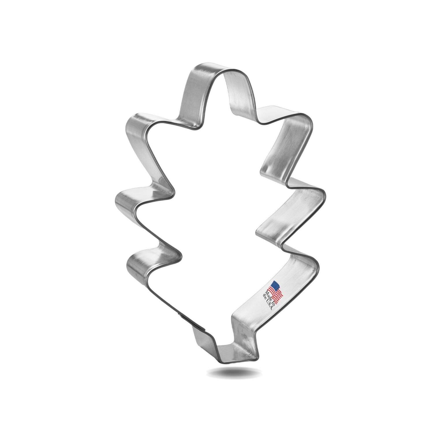 Oak Leaf Cookie Cutter 3.75 in B1170