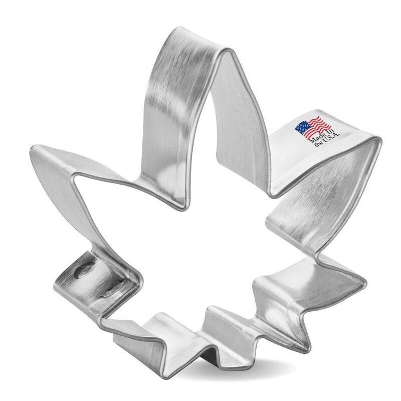 Mini Marijuana Leaf Cookie Cutter 1.5 in M192 Mini Marijuana Leaf Cookie Cutter 1.5 in M192