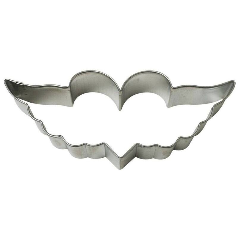 Heart with wings cookie cutter, romantic cookie cutter, Valentine's Day baking tool, love-themed dessert accessory