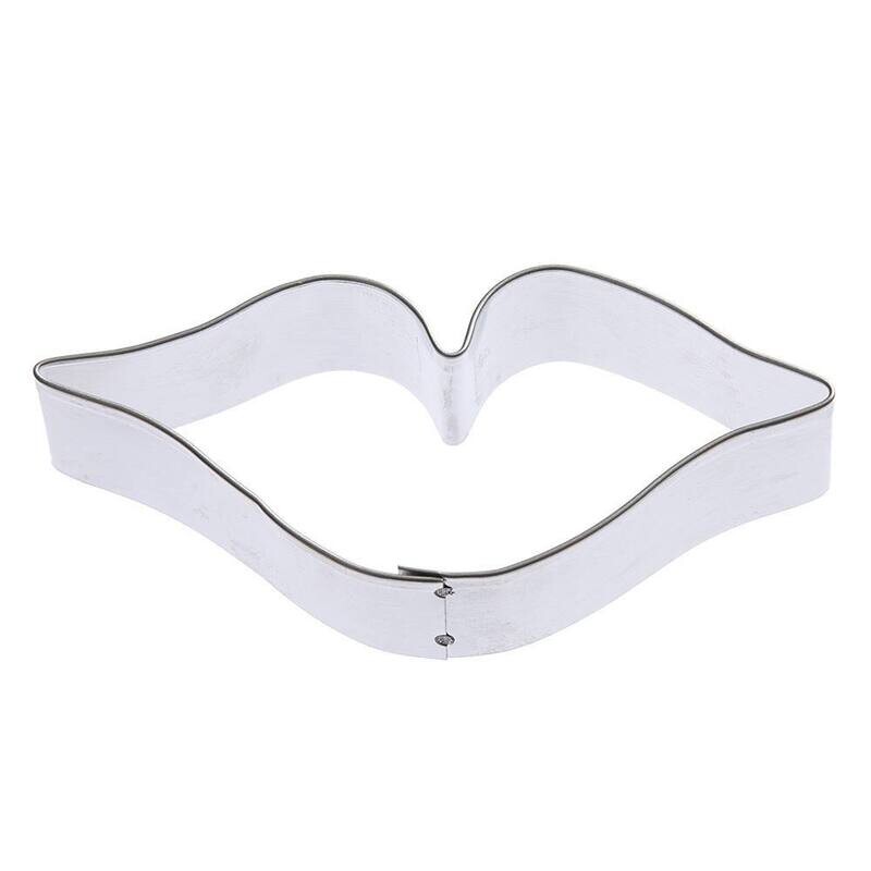 Lips Cookie Cutter 4 in B1091 Lips Cookie Cutter 4 in B1091