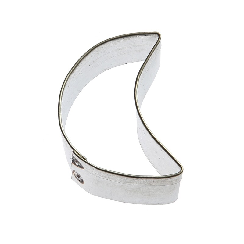 Mini Crescent Moon Cookie Cutter 1.25 in M139 Mini Crescent Moon Cookie Cutter 1.25 in M139
