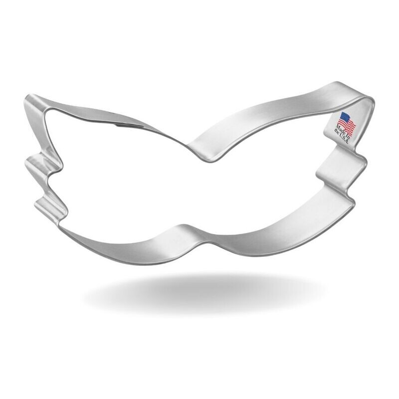 Mardi Gras Mask Cookie Cutter 4.5 in B1620 Mardi Gras Mask Cookie Cutter 4.5 in B1620