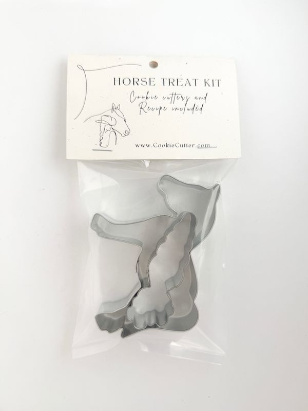 Horse Treat Kit – 2-Piece Horse & Carrot Cookie Cutter Set – DIY Homemade Horse Treats with Healthy Recipe – Fun Gift for Equestrians & Horse Lovers DT603 Horse Treat Kit – 2-Piece Horse & Carrot Cookie Cutter Set – DIY Homemade Horse Treats with Healthy Recipe – Fun Gift for Equestrians & Horse Lovers DT603