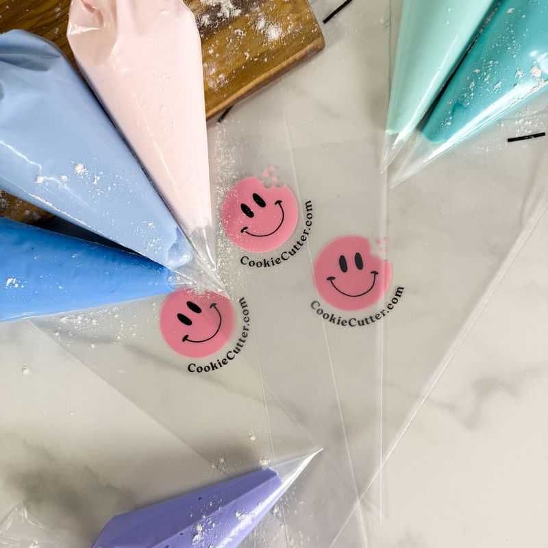 Medium Piping Bags 10" x 8" - Pack of 100