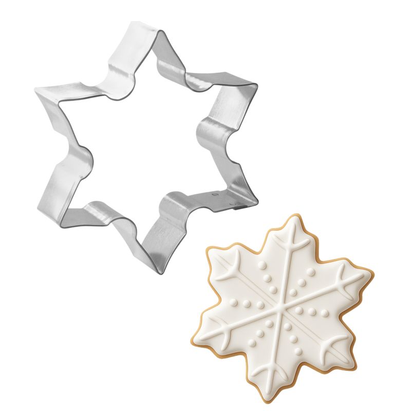 Snowflake Ninja Star Cookie Cutter 3.5 in B1896 Snowflake Ninja Star Cookie Cutter 3.5 in B1896