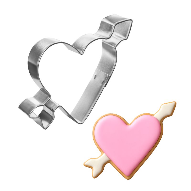 Heart With Arrow Cookie Cutter 4.25 in B1118
