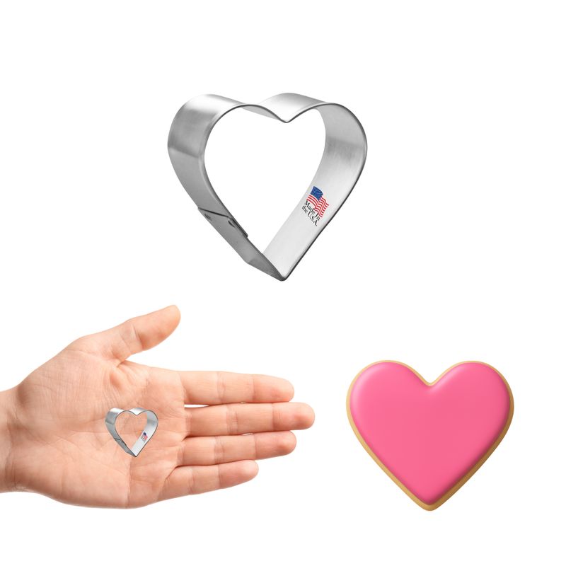 Mini Heart Cookie Cutter 1 in M21