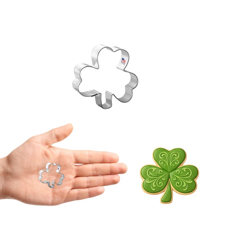 Mini Shamrock Cookie Cutter 1.5 in M56