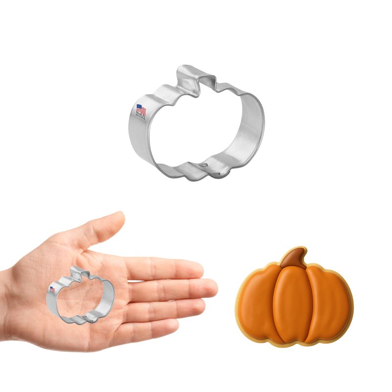 Mini Pumpkin Cookie Cutter 1.5 in M191 Mini Pumpkin Cookie Cutter 1.5 in M191