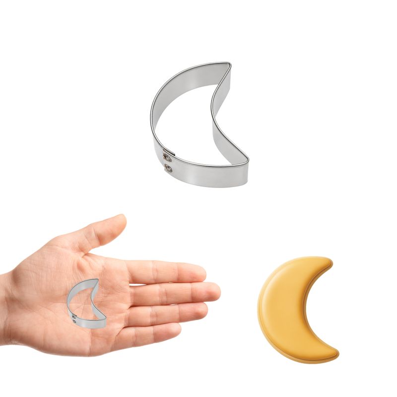 Mini Crescent Moon Cookie Cutter 1.25 in M139 Mini Crescent Moon Cookie Cutter 1.25 in M139