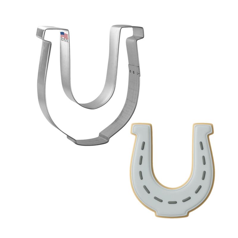 Horseshoe cookie cutter