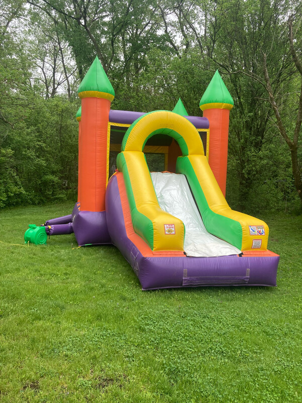 Purple Bouncy House  Dry or Wet 🛝⛲️/Casa de rebote húmeda y seca combinada