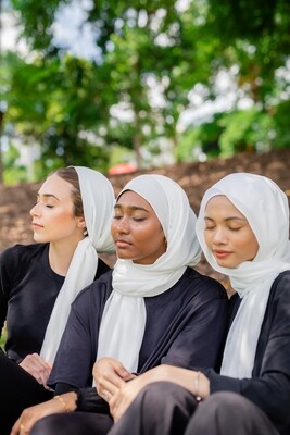 Choosing Hijabs For Your Skin Tone