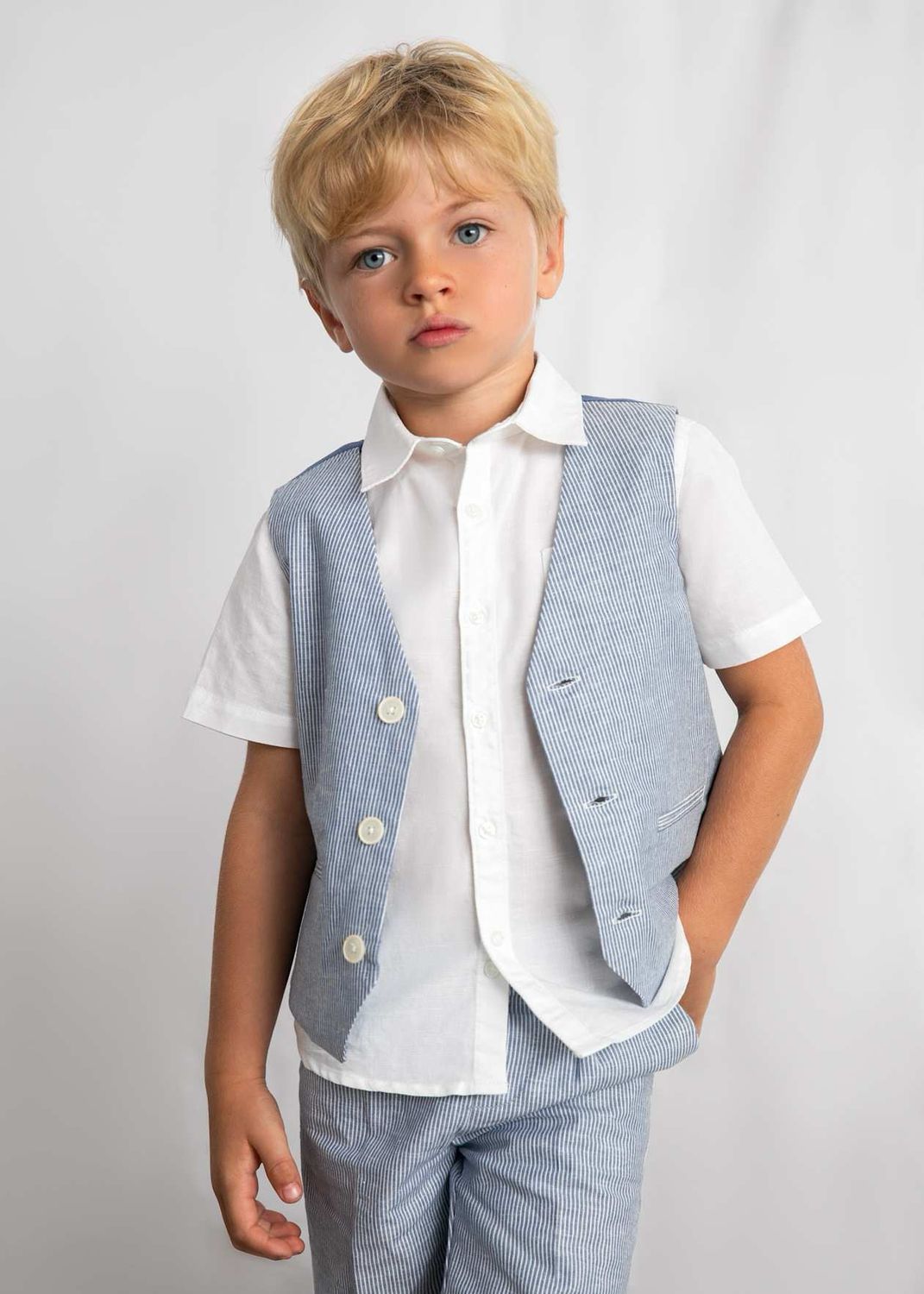 Linen waistcoat boy