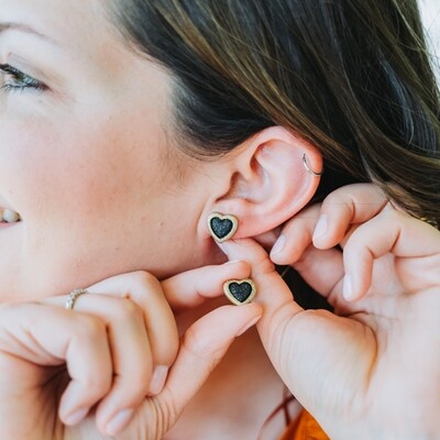Bordered Heart Studs with Metallic Border